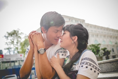 Giải trí - MC Ngọc Tiên - Sỹ Toàn khoe ảnh cưới lãng mạn