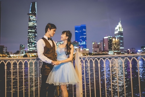 Giải trí - MC Ngọc Tiên - Sỹ Toàn khoe ảnh cưới lãng mạn (Hình 2).