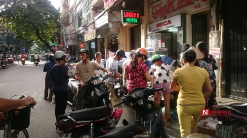 Xã hội - 2 tiếng bán xôi mỗi sáng, thu nhập 3-4 triệu đồng