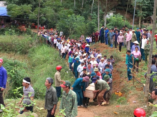 Ph&aacute;p luật - Thảm &aacute;n Y&ecirc;n B&aacute;i: Ẩn t&igrave;nh khiến vợ kh&ocirc;ng d&aacute;m đến đưa tang chồng, con (H&igrave;nh 2).