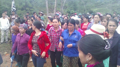 Ph&aacute;p luật - Thảm &aacute;n Y&ecirc;n B&aacute;i: Ẩn t&igrave;nh khiến vợ kh&ocirc;ng d&aacute;m đến đưa tang chồng, con (H&igrave;nh 5).