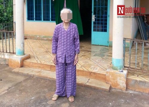 Pháp luật - Cụ bà trăm tuổi tiết lộ 'bí quyết' trường thọ nhờ uống nước tiểu?