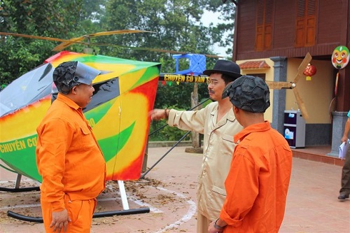 Giải trí - Tiết lộ phim hài tết 'Đại gia chân đất 2016' (Hình 2).