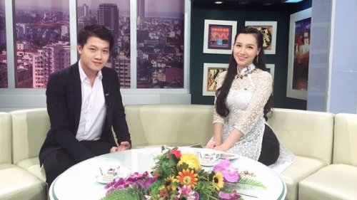 Giải trí - MC Minh Hà vướng scandal ‘cặp kè’ diễn viên đã có vợ là ai? (Hình 4).