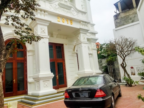 Kinh doanh - Biệt thự trắng trăm tỷ của nữ doanh nhân Phú Thọ (Hình 4).
