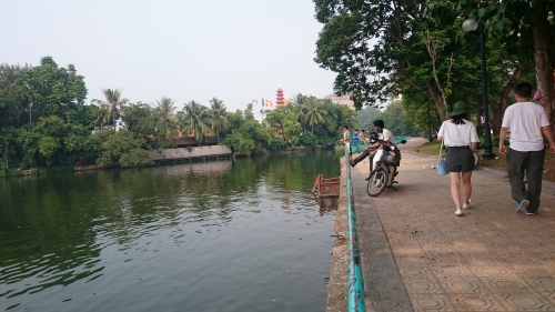 Xã hội - Chuyện lạ về nhóm người trường thọ vì ăn thịt 'thủy quái' Hồ Tây (6)