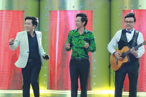 Giải trí - Ca sĩ giấu mặt tập 10: Hoài Linh–Chí Tài song ca Tương tư nàng ca sĩ
