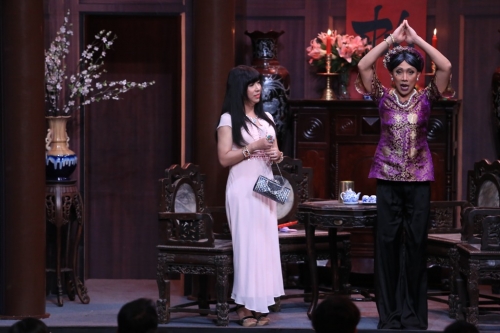 Giải trí - Ơn giời tập 7: ‘Con dâu’ Long Nhật ngang cơ ‘mẹ chồng’ Trấn Thành (Hình 2).