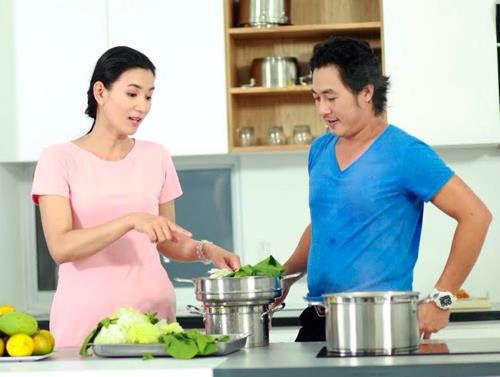 Giải trí - Diễn viên Khoa Nam trổ tài nấu nướng vì vợ và con gái (Hình 4).