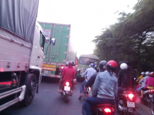 Pháp luật - TP HCM: Kẹt xe gần 10 km trên Quốc lộ do thi công đường