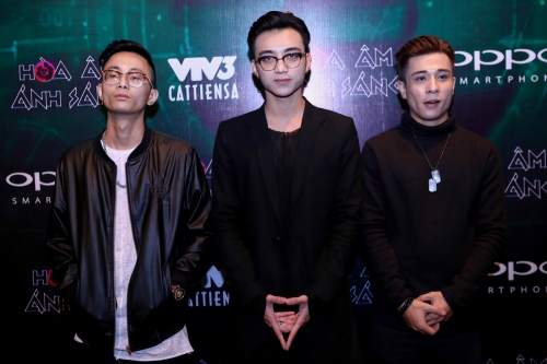 Giải trí - Dàn sao 'khủng' hào hứng ra mắt The Remix - Hòa âm ánh sáng 2016 (Hình 10).
