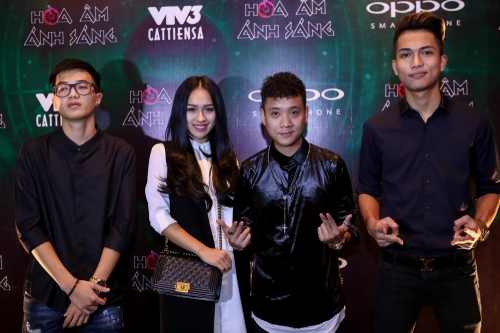 Giải trí - Dàn sao 'khủng' hào hứng ra mắt The Remix - Hòa âm ánh sáng 2016 (Hình 11).