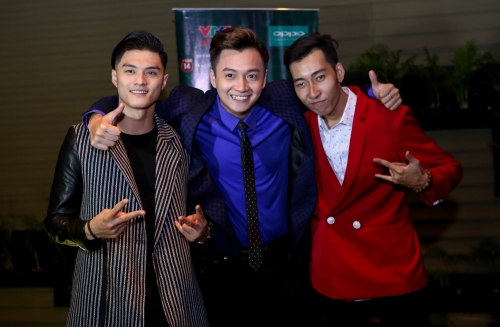Giải trí - Dàn sao 'khủng' hào hứng ra mắt The Remix - Hòa âm ánh sáng 2016 (Hình 8).