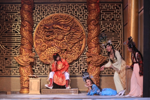 Giải trí - Hội ngộ danh hài tập 4: Hoài Linh - Thúy Nga trúng tiếng sét ái tình (Hình 5).