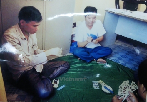 Xã hội - Thông tin mới nhất vụ cán bộ xã đánh bạc trong trụ sở làm việc