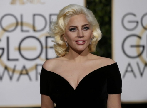 Quả cầu vàng 2016: 'Thảm họa' điện ảnh Lady Gaga bất ngờ ôm giải