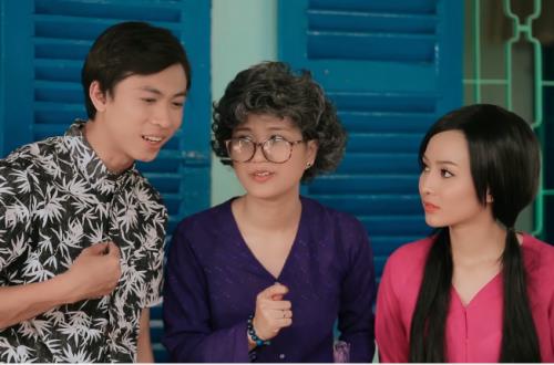 Giải trí - Hồ Việt Trung ‘phá đám’ tiệc cưới trong MV Tết (Hình 3).