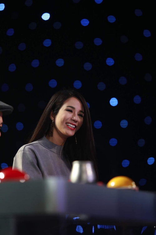 Giải trí - Vietnam’s Got Talent 2016 tập 4: Ảo thuật gia ‘vượt mặt’ Trấn Thành (Hình 2).