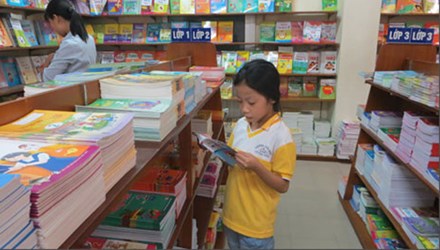 Xã hội - Bác bỏ thông tin về 2 bộ sách giáo khoa miền Bắc, miền Nam
