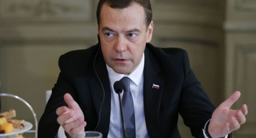 Công nghệ - Ông Medvedev kiểm tra khả năng xem phim lậu khi đang họp chính phủ