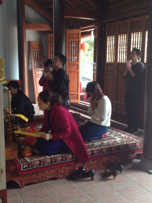 Xã hội - Giới trẻ đổ xô đi chùa, đền cầu duyên ngày rằm tháng Giêng (Hình 8).