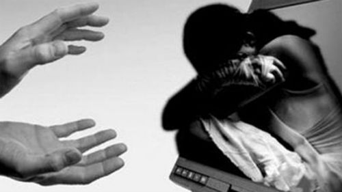Pháp luật - Kẻ ‘tầm nã’ mang trái tim quỷ, bán phụ nữ Việt lấy chồng Trung Quốc