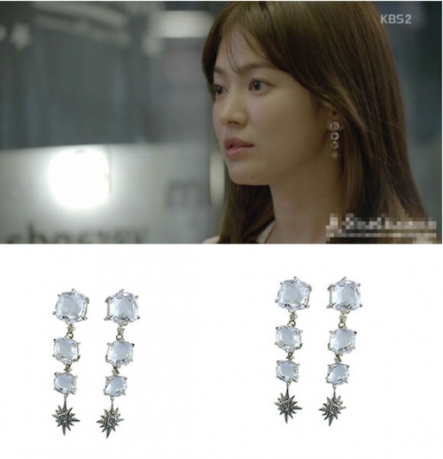 Giải tr&iacute; - Soi BST b&ocirc;ng tai &lsquo;khủng&rsquo; v&agrave; son &lsquo;g&acirc;y sốt&rsquo; của Song Hye Kyo trong &lsquo;Hậu duệ Mặt Trời&rsquo; (H&igrave;nh 11).