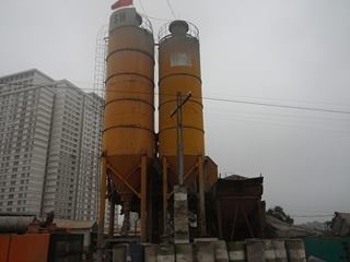 Kinh doanh - Cận cảnh trạm trộn bê tông khổng lồ tọa lạc giữa khuôn viên Trường Đại học Thành Tây (Hình 11).