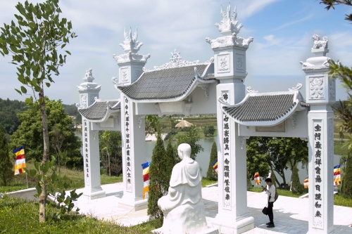 Xã hội - Nơi yên nghỉ đẹp như thơ của Trần Lập (Hình 4).