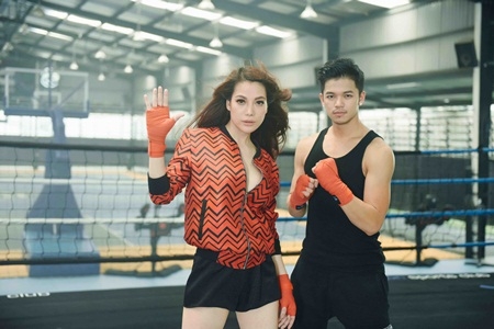 Giải trí - Bật mí màn hành động kịch tính của Trương Ngọc Ánh, Cường Seven, Trọng Hiếu trong MV nhạc phim 'Truy Sát' (Hình 3).