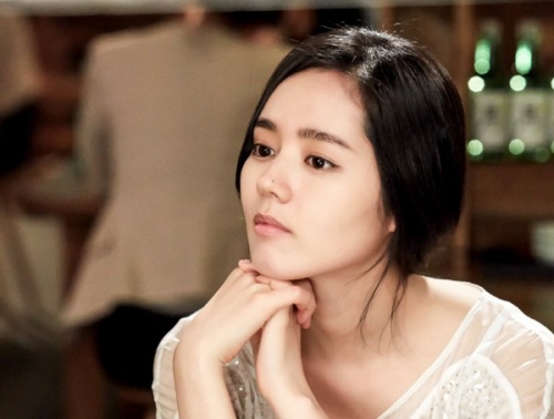 Giải trí - Han Ga In sinh con đầu lòng sau 11 năm kết hôn (Hình 2).