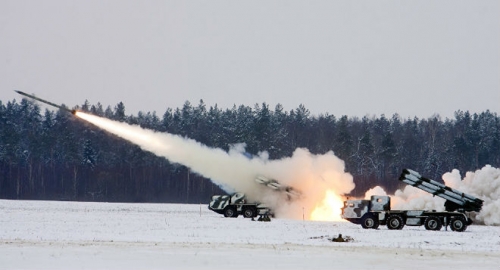 Thế giới - Tornado-S Nga c&oacute; sức mạnh chỉ đứng sau bom nguy&ecirc;n tử [VIDEO] (H&igrave;nh 2).