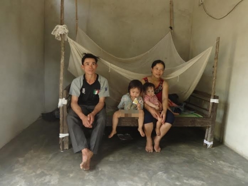 Đời sống - Cơ cực những bữa ch&aacute;o rau m&aacute;, ch&aacute;o khoai trong căn nh&agrave; tuềnh to&agrave;ng (H&igrave;nh 2).