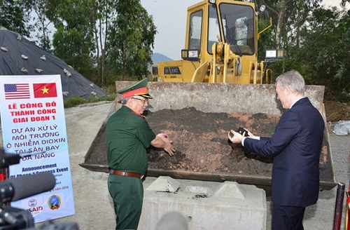 Xã hội - Hoàn tất giai đoạn 1 xử lý chất độc dioxin tại sân bay Đà Nẵng (Hình 2).