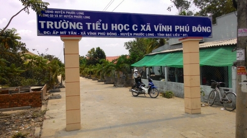 Pháp luật - Khởi tố 'yêu râu xanh' núp bóng thầy hiệu trưởng dâm ô nữ sinh