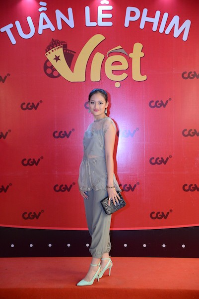 Giải trí - Chi Pu, Thùy Anh, Hà Min rạng rỡ giao lưu tại Tuần lễ phim Việt (Hình 2).