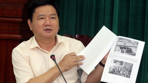 Kinh doanh - Sau 'lệnh' của Bí thư Thăng, di dời dân chung cư 'hoang tàn nhất SG' (Hình 2).