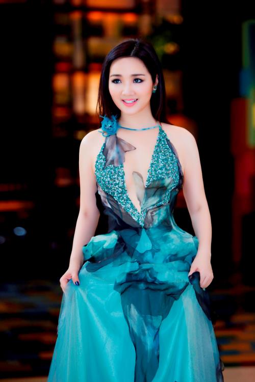 Giải trí - HH Giáng My: Tôi chưa bao giờ nghĩ, đẹp thì có quyền sung sướng! (Hình 4).