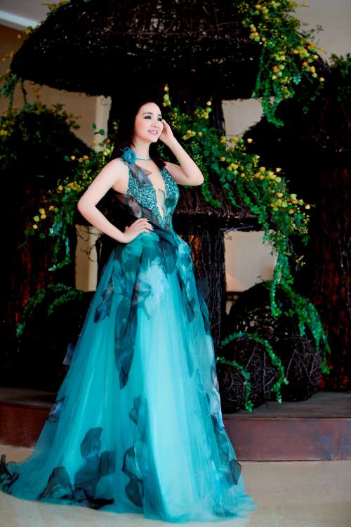 Giải trí - HH Giáng My: Tôi chưa bao giờ nghĩ, đẹp thì có quyền sung sướng! (Hình 5).