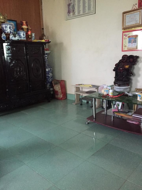 Kinh doanh - Cận cảnh căn nhà cấp 4 tạm bợ, tuềnh toàng của NS Hán Văn Tình (Hình 5).