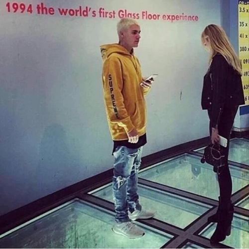 Giải trí - 'Người tình mới' Nicola Peltz qua đêm tại nhà Justin Bieber? (Hình 2).