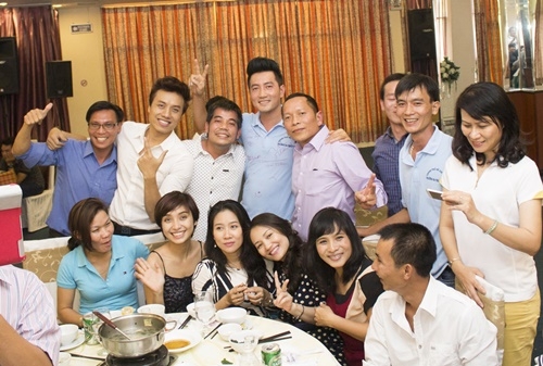 Giải trí - Nguyễn Phi Hùng sáng tác, làm video tặng phi công Trần Quang Khải (Hình 3).