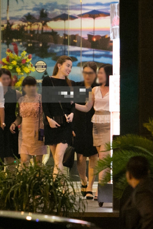 Giải trí - Hồ Ngọc Hà lại công khai hẹn hò với đại gia Chu Đăng Khoa (Hình 4).