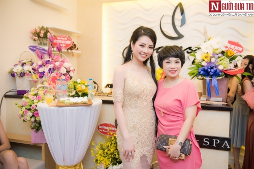 Giải tr&iacute; - Hoa hậu d&acirc;n tộc Ngọc Anh khoe suối t&oacute;c mượt m&agrave; ng&agrave;y l&ecirc;n chức b&agrave; chủ (H&igrave;nh 5).