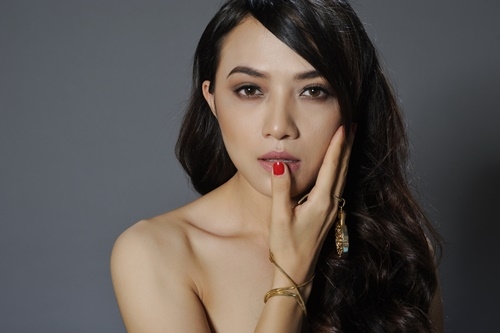 Giải trí - Tinna Tình trở lại yêu kiều sau phong cách nam tính (Hình 3).