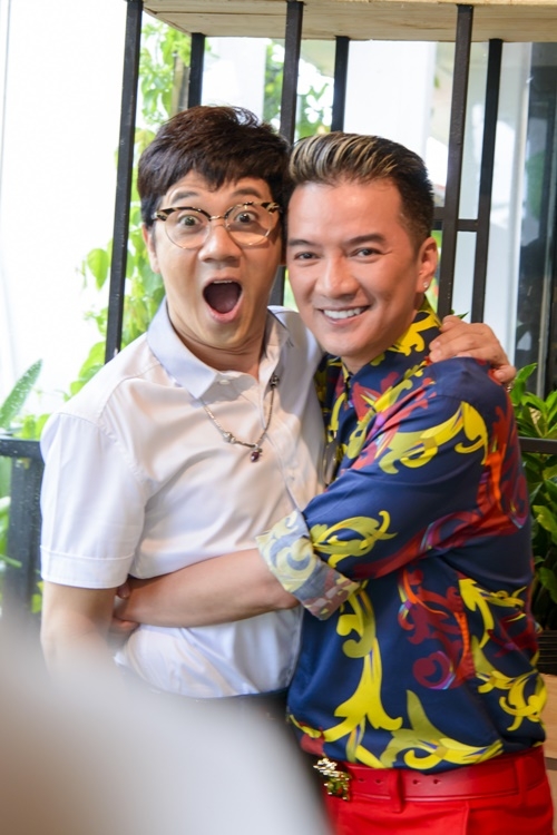 Giải trí - Hồ Ngọc Hà hội ngộ Mr Đàm cùng dàn sao Việt (Hình 5).