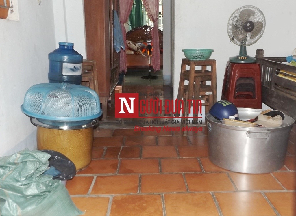 Ph&aacute;p luật - Khởi tố g&atilde; chồng đoạt mạng vợ v&igrave; dỗ con kh&oacute;c