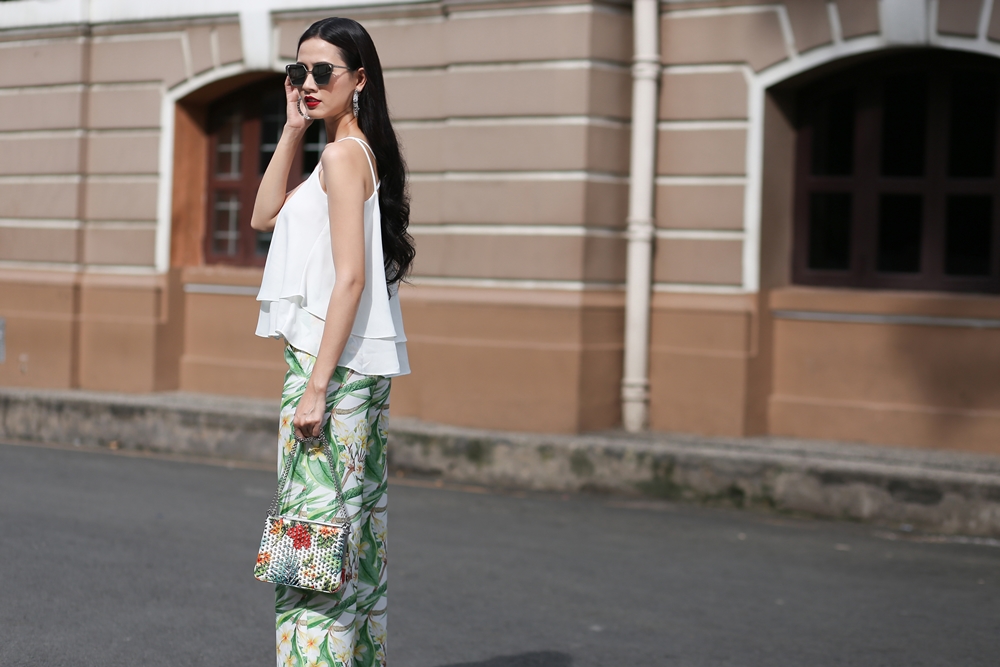 Giải trí - Phan Thị Mơ 'đắp' tiền tỷ lên người cho street style (Hình 2).