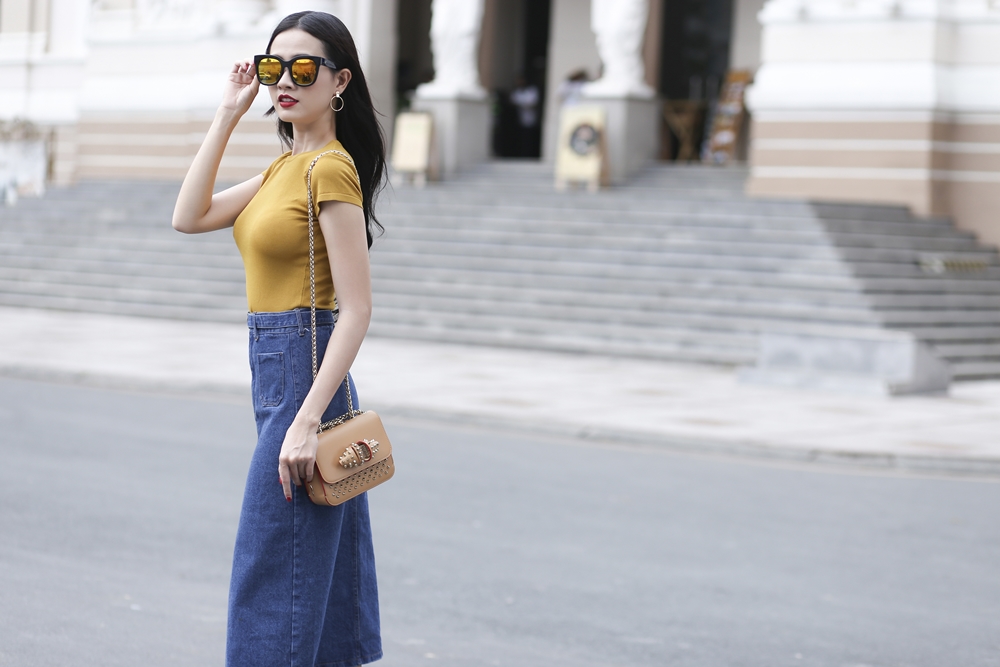 Giải trí - Phan Thị Mơ 'đắp' tiền tỷ lên người cho street style (Hình 4).