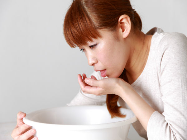 Đời sống - M&ocirc;i kh&ocirc; cảnh b&aacute;o bạn đang mắc bệnh nguy hiểm n&agrave;o? (H&igrave;nh 2).